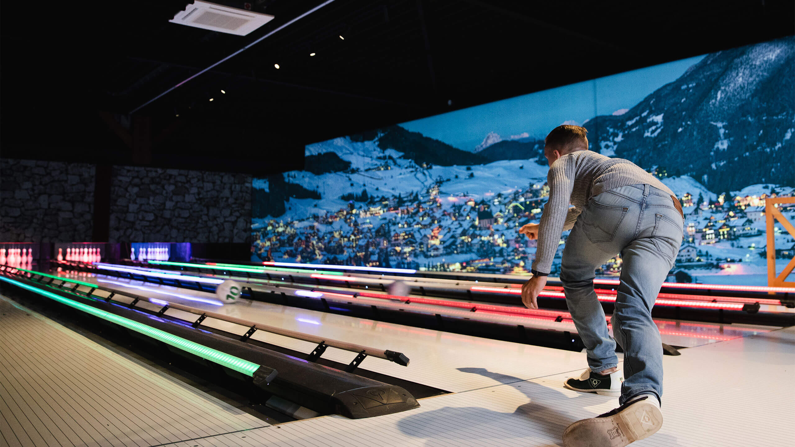 Playdôme Roosendaal hyperbowlen
