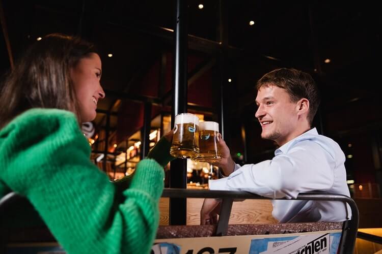 Bedrijfsborrel